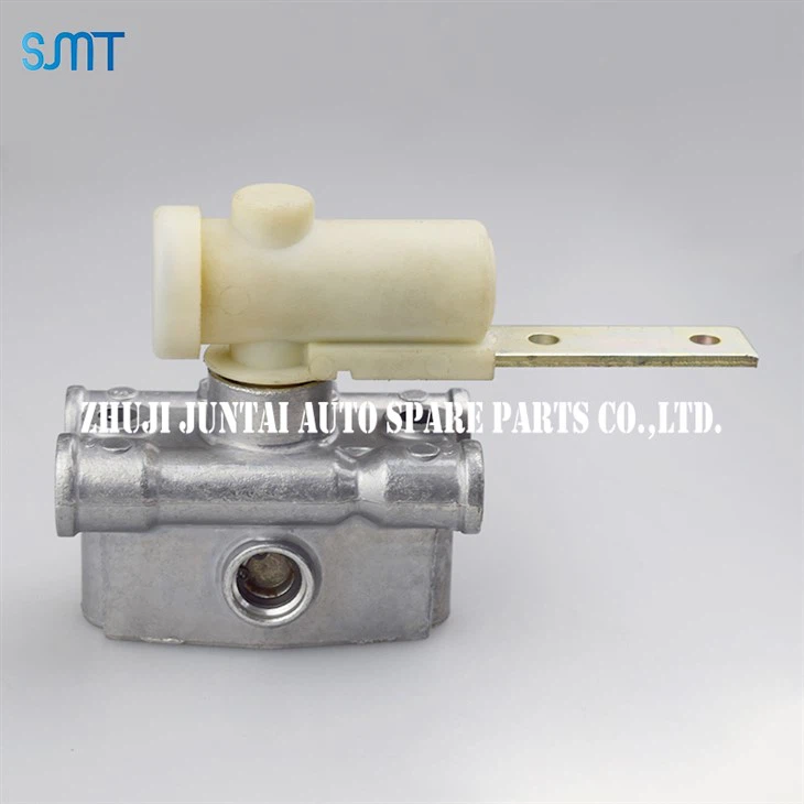 Perävaunustasoventtiili